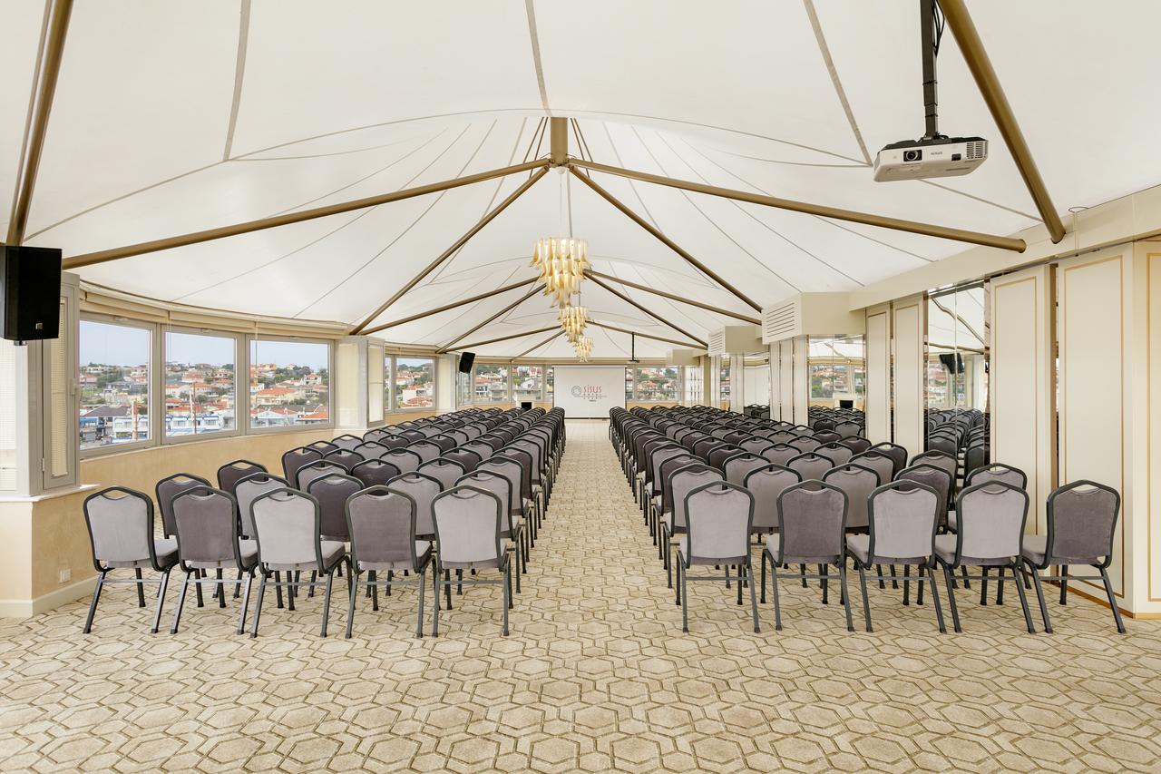 Sisus Hotel Cesme Bagian luar foto